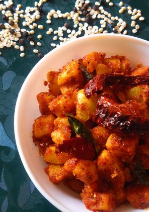 A picture of Chettinad Aloo fry.