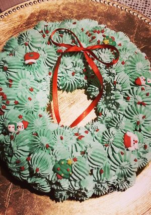 Une photo de ☆Couronne de Noël Cerise Amaretto☆