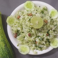 A picture of Cucumber Poha.