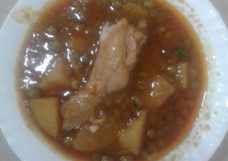 Step-by-Step Guide to Prepare Favorite Chicken alo mater