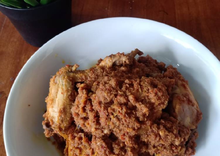 Cara Gampang Menyiapkan Rendang Ayam, Bisa Manjain Lidah