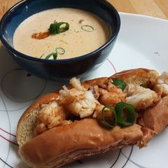 A picture of Connecticut Lobster Rolls.