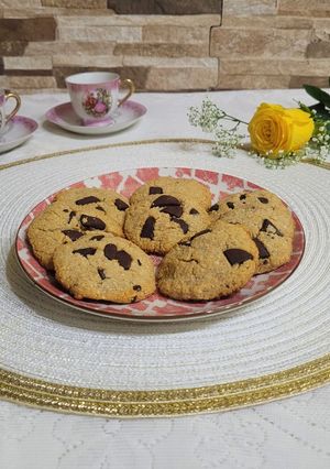 Una foto de Galletitas de castaña de cajú y chocolate