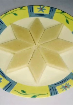 લો ખાંડ બદામ કતરી(Low Sugar Badam Katri recipe in Gujarati) રેસીપી મુખ્ય ફોટો