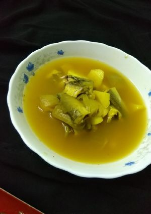 কাচা আমএর টক রেসিপির প্রধান ছবি