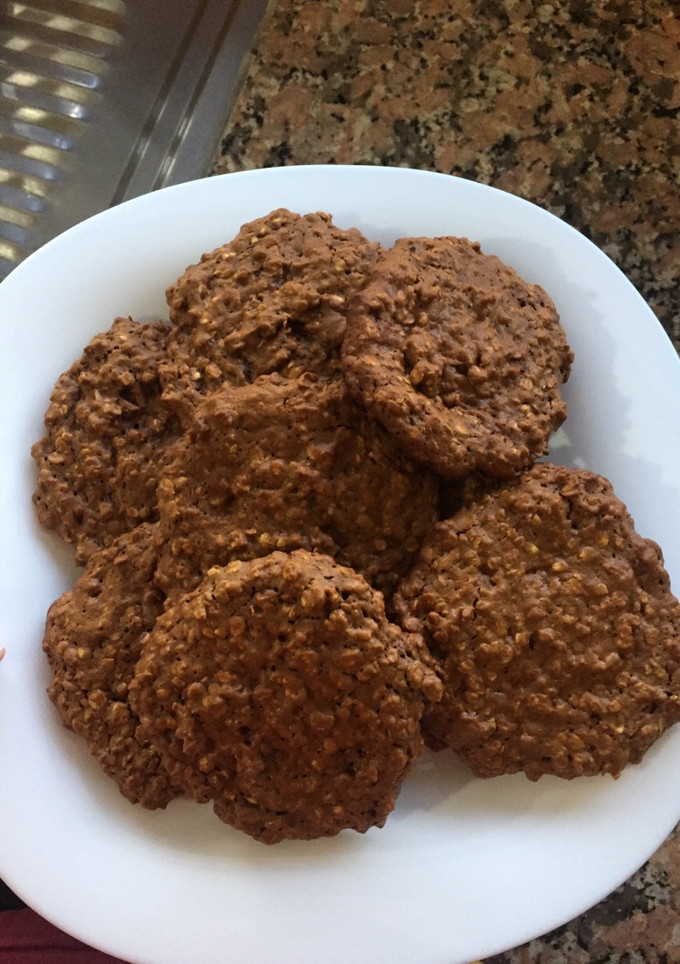 Una foto de Galletitas de mantequilla de maní y avena! Fácil y rápido🍪