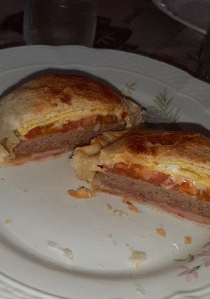 Una foto de Tarta individual de Hamburguesa