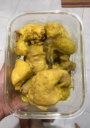 Foto resep Ayam Ungkep Bumbu Kuning