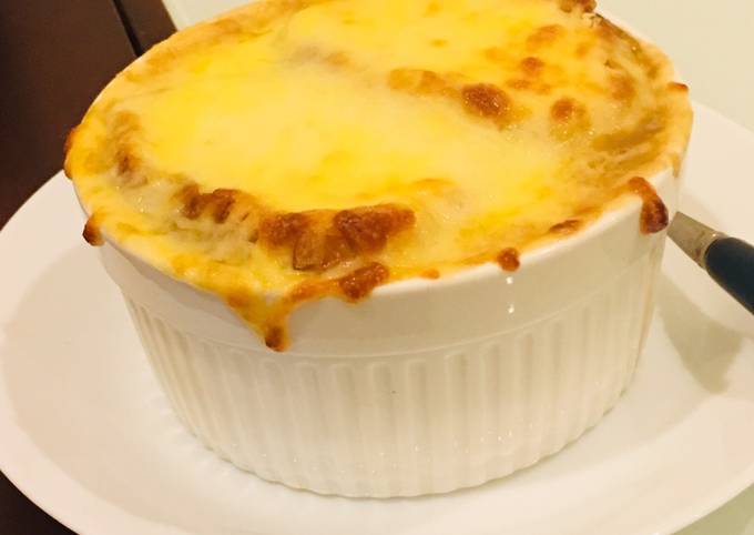 Recipe of Perfect Classic French Onion Soup