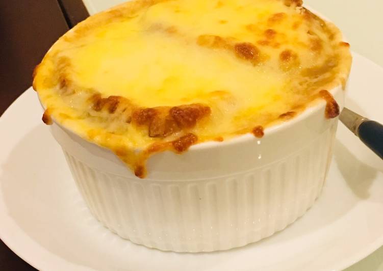 Steps to Make Favorite Classic French Onion Soup