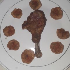 A picture of Bread balls with chicken lap.