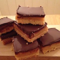 A picture of Salted Caramel Millionare´s Shortbread.