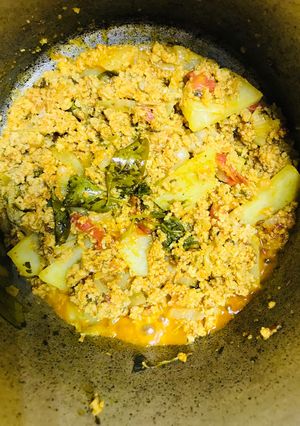 A picture of Stir fried Aloo Keema.