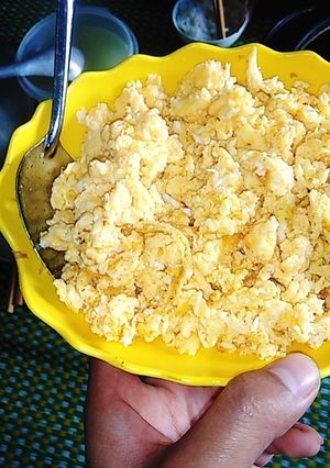 Hình của món Trứng khua.