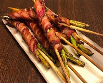 Unique Cuisine Asparagus Bacon Skewers Delicious and Healthy