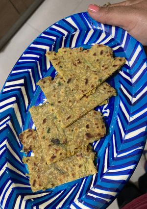 लौकी के पराँठे(Lauki ke prathe recipe in Hindi) रेसिपी मुख्य फोटो