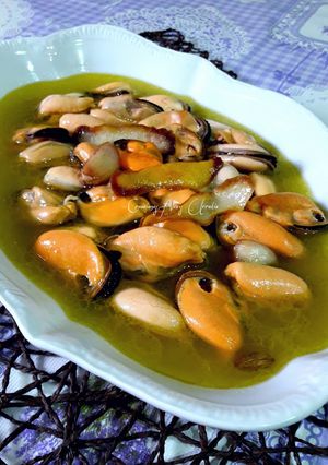 Foto principal de Mejillones en escabeche de limón y cardamomo