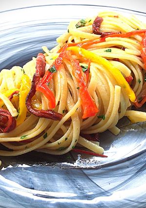A picture of Linguine with Sweet Italian Peppers.