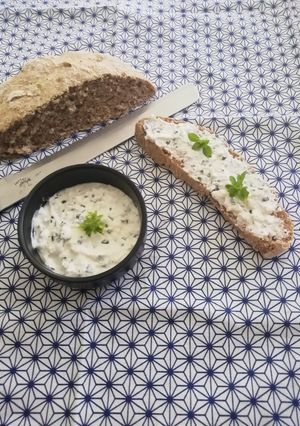 Une photo de Fromage frais au basilic