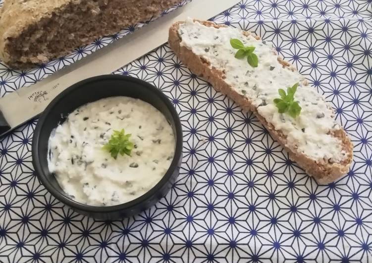 Steps to Make Favorite Fromage frais au basilic