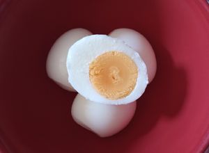 Una foto de Huevos duros
