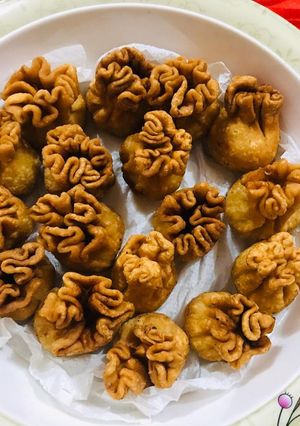 A picture of Chicken potli wonton.