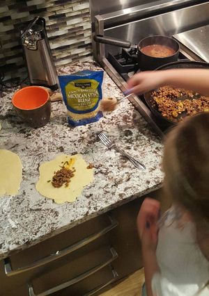 A picture of Empanada Stuffing.