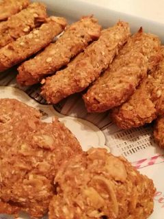Una foto de Galletas de almendra y manzana sin harina y sin azúcar
