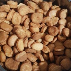 A picture of Tiny eggless mandazi(daddies in Uganda).