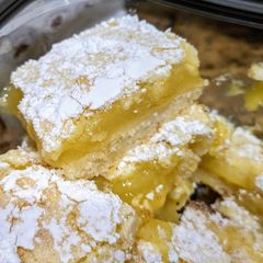 Stunning Lemon Bars A picture of Stunning Lemon Bars.