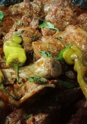 A picture of Chicken karahi.