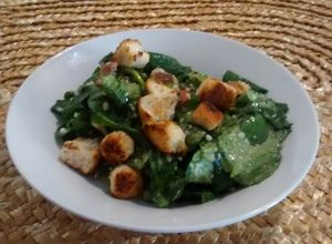 Una foto de Ensalada César de berro