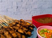 Gambar sate ayam bumbu kacang