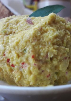 A picture of Mango Ginger Thuvaiyal.