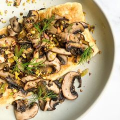 A picture of Mushroom & Spinach Omelet.