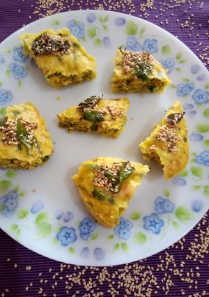 A picture of Palak Dhokla.