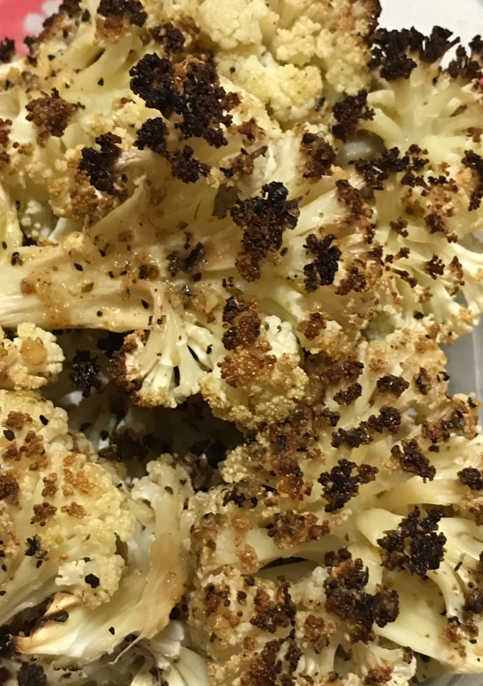 Una foto de Coliflor horneada