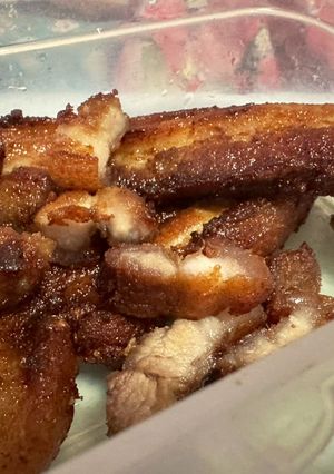 รูปของ หมูสามชั้นหมักซอสภูเขาทองทอด
