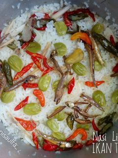 Foto resep Nasi Liwet Ikan Teri