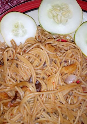 A picture of Garnished noddle.