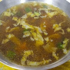 A picture of Hot and sour soup.