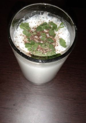 A picture of Buttermilk.