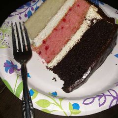 A picture of Neapolitan dream cake.