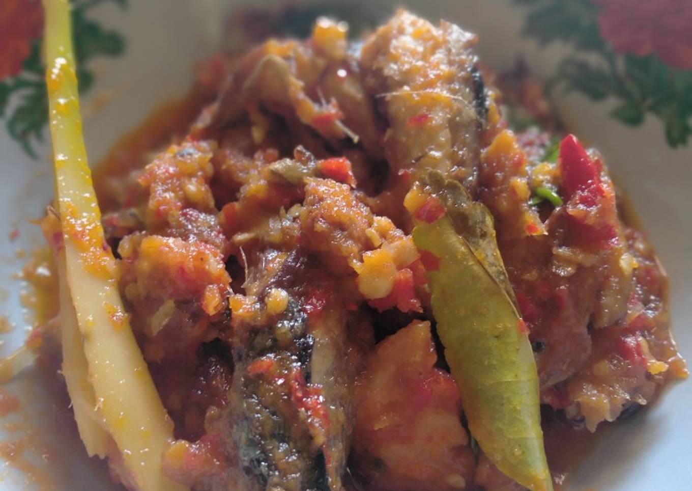 Rica-rica ikan tongkol