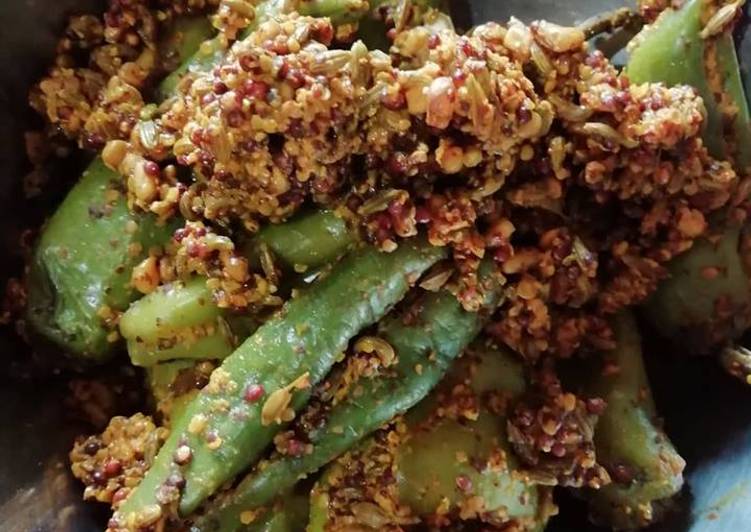 How to Prepare Speedy Green chilli pickle