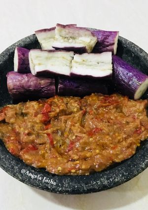Foto resep Sambal terasi & terong kukus