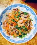 Thịt heo rừng xào rau càng cua