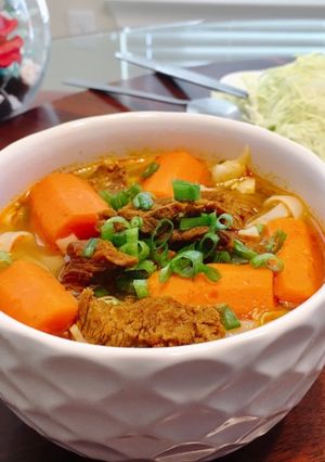 Hình của món Hủ Tíu Bò Kho.