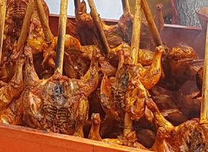Una foto de Pollo asado sabor estilo Pátzcuaro