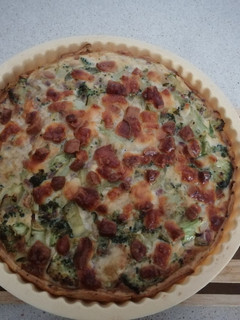 Una foto de Quiche brócoli y queso